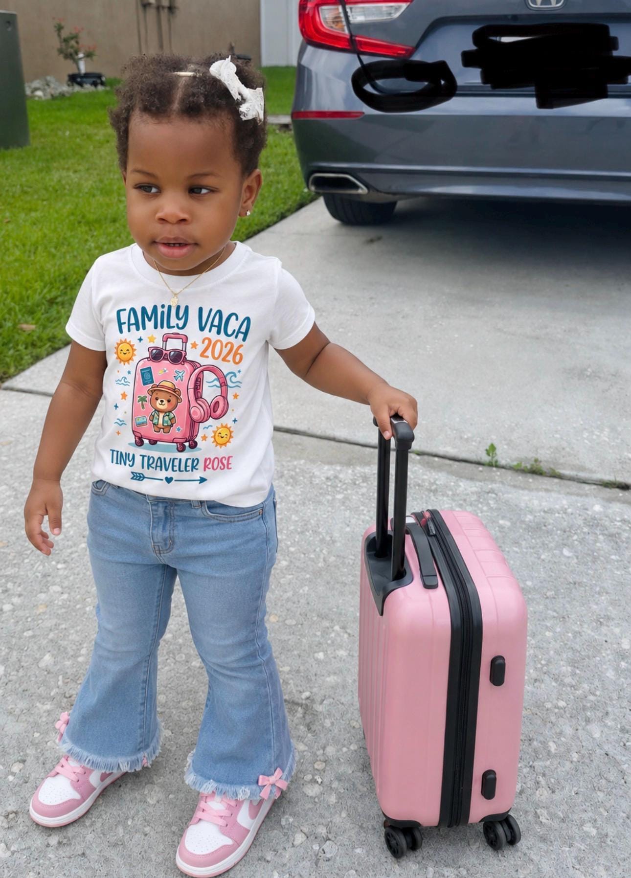 Custom Family Vaca matching T-Shirt for Toddlers and Youth, Holidays and matching crew tee